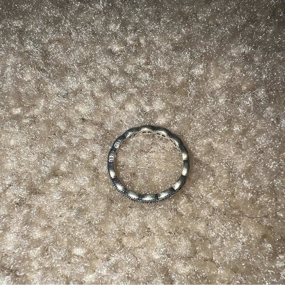 Pandora ring size 6 - Picture 2 of 2